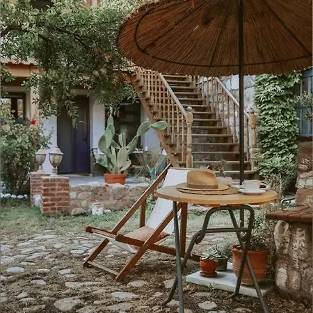 Attalos Hotel