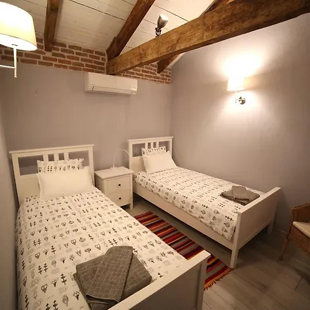 Отель Attalos Бергама