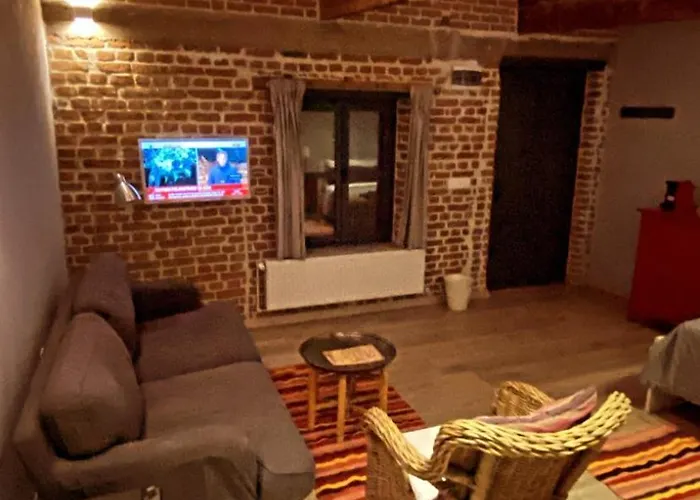 Hotel Attalos 2*