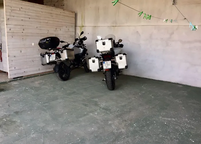 Attalos Ξενοδοχείο 2*